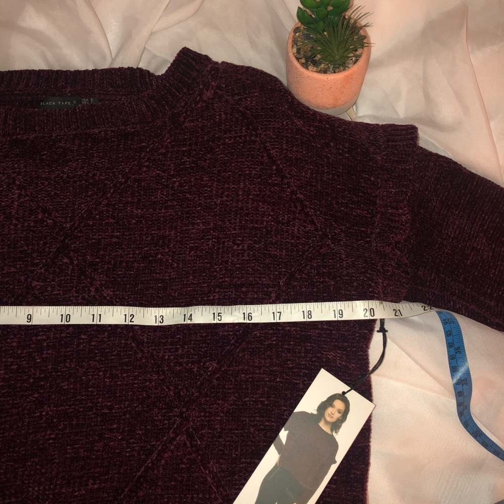 🎉HP🎉✨🌺Petite Sweater—Black Tape Brand - Picture 16 of 16